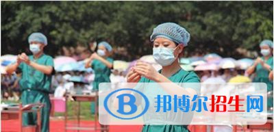 四川2021年護理學(xué)校什么時間招生