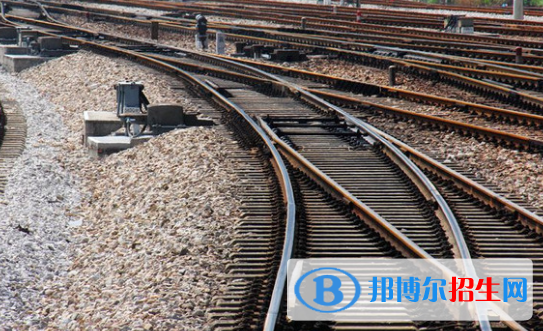 貴州2021年300分能上軌道交通學校嗎