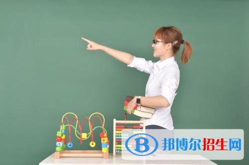 成都2021年中專學(xué)什么