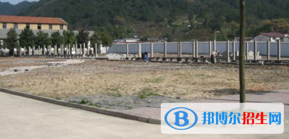 涇縣技工學(xué)校2021年招生簡(jiǎn)章