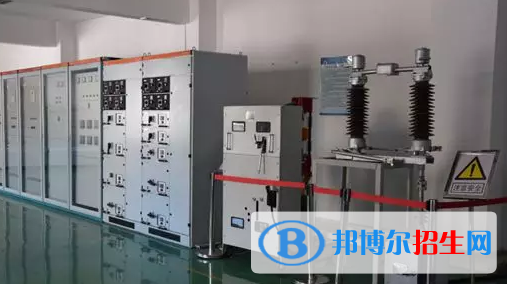 貴陽(yáng)2021年200分能上軌道交通學(xué)校嗎