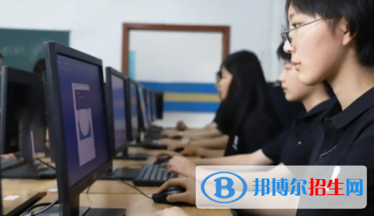 貴陽(yáng)2021年讀計(jì)算機(jī)學(xué)校多少錢