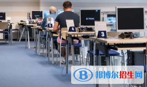 貴陽(yáng)2021年計(jì)算機(jī)學(xué)校學(xué)什么比較好