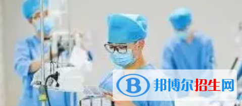 成都2021年護理學校有男生嗎