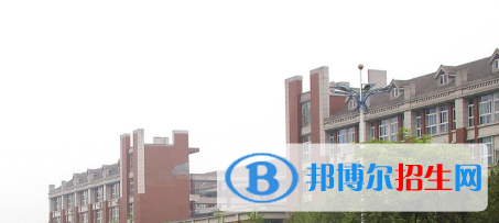 成都2021年有哪些收護(hù)理學(xué)校的大專