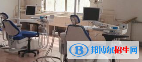成都2021年護(hù)理學(xué)校一般有哪些專業(yè)
