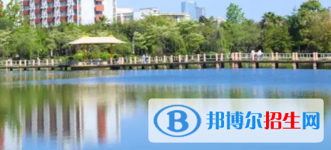 成都2021年男生初中畢業(yè)上護理學校