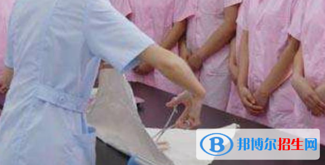 成都2021年讀護理學校學什么專業(yè)好