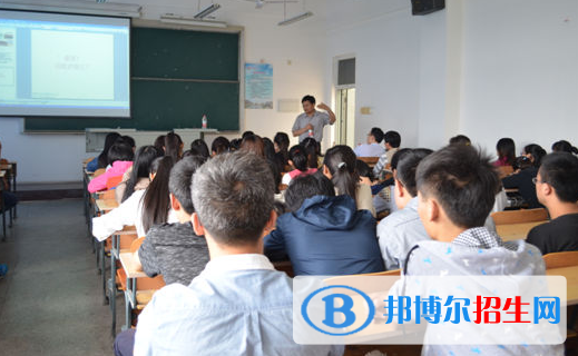 石家莊2021年女生上中專學校學什么專業(yè)好