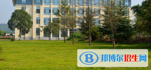 四川2021年大專學(xué)校有哪些有計(jì)算機(jī)學(xué)校