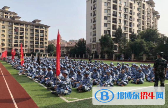 浙江新世紀經(jīng)貿(mào)專修學(xué)院1