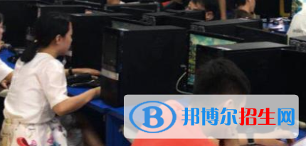 四川2021年計算機學校讀什么專業(yè)好