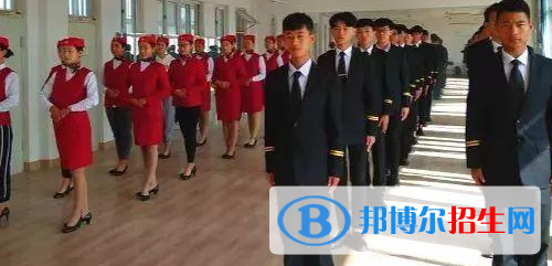 蘭州2022年航空服務(wù)學(xué)校有什么專業(yè)適合男生