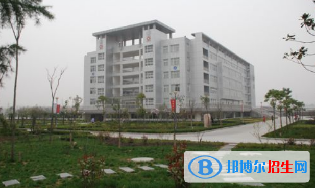 榆林市衛(wèi)生學(xué)校2022年報名條件、招生要求，招生對象