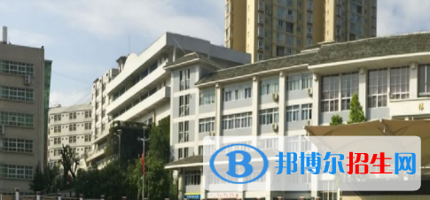 四川2022年哪個(gè)計(jì)算機(jī)學(xué)校比較好就業(yè)