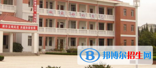 四川2022年男生讀什么計(jì)算機(jī)學(xué)校好