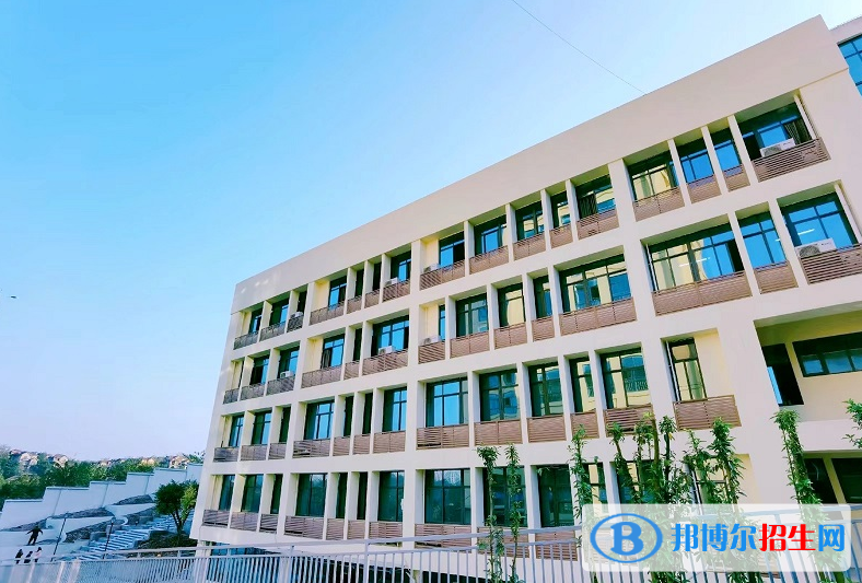 重慶輕工業(yè)學(xué)校2022年有哪些專(zhuān)業(yè)