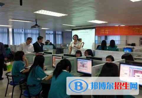 重慶2022年女生學(xué)電子商務(wù)學(xué)校