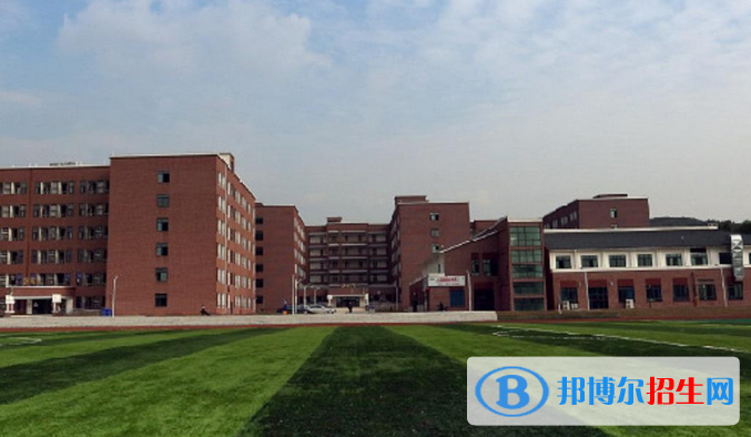 邢臺(tái)財(cái)貿(mào)學(xué)校怎么樣、好不好