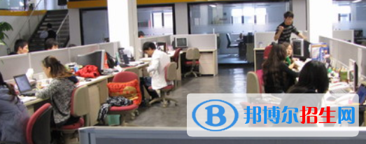 成都2022年中專(zhuān)計(jì)算機(jī)學(xué)校專(zhuān)業(yè)都學(xué)什么