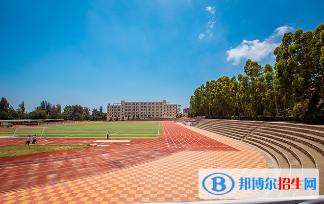 邯鄲2022年讀中專學(xué)?？梢钥即髮W(xué)嗎