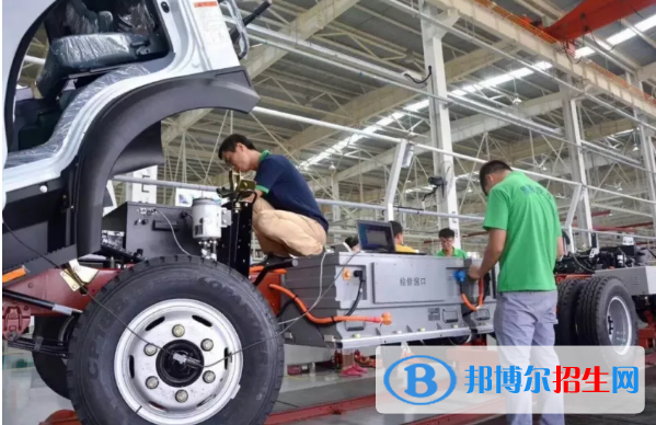 四川2022年現(xiàn)在中專學校學什么專業(yè)好