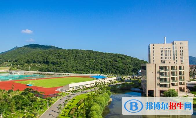 邯鄲旅游外事中等專業(yè)學(xué)校2022年報(bào)名條件、招生要求、招生對(duì)象