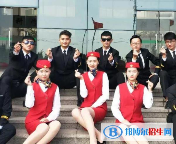 蘭州2022年職高和航空服務學校有哪些區(qū)別