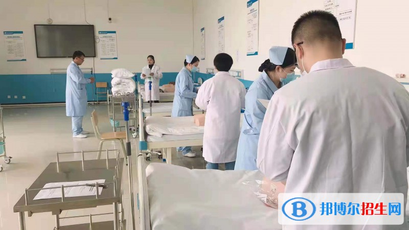 四川2022年初中畢業(yè)女生上什么中專學校好