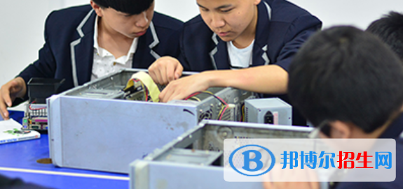 成都2022年計算機學校讀什么專業(yè)有前途