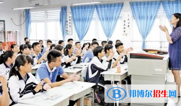 四川2022年中專女生學什么專業(yè)好