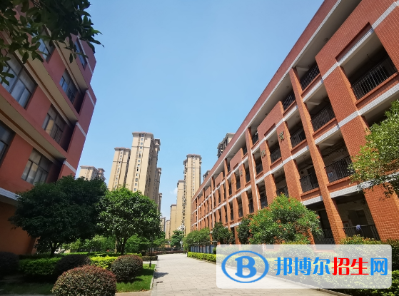 西安市職工大學(xué)2022年招生辦聯(lián)系電話