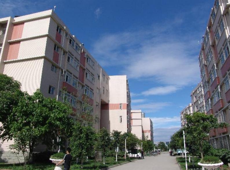四川工程職業(yè)技術學院2022年招生辦聯系電話