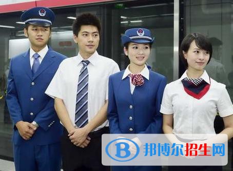 甘肅2022年軌道交通學(xué)校和幼師哪個好