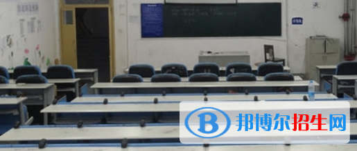 成都2022年讀計算機學(xué)校要分?jǐn)?shù)嗎