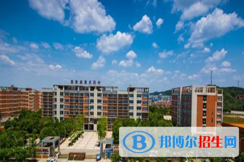 四川2022年初中畢業(yè)去讀什么中專學(xué)校好