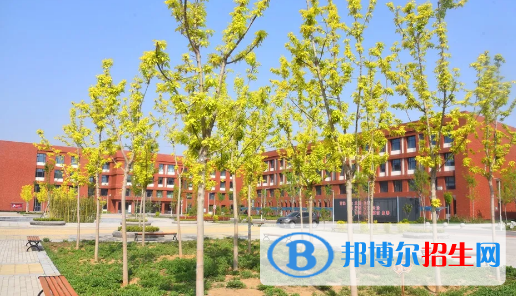 貴陽2022年讀中專學(xué)校一年要多少錢