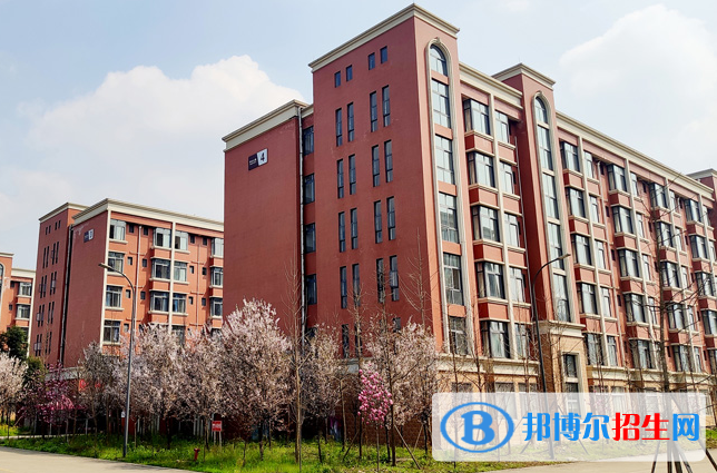 樂山醫(yī)藥科技高級技工學校2022招生簡章