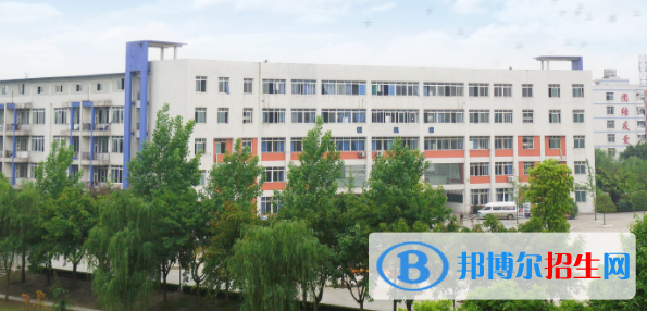 成都指南針職業(yè)技術(shù)學(xué)校2022年報(bào)名條件、招生要求、招生對(duì)象