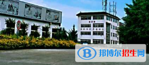 成都2022年初中生讀什么計(jì)算機(jī)學(xué)校最好