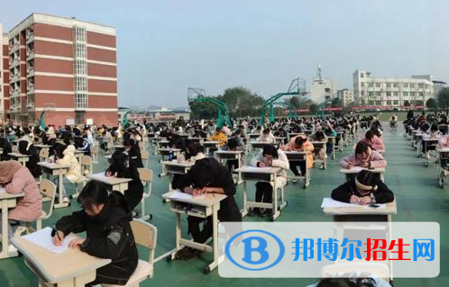 四川南充師范學(xué)校2022年有哪些專(zhuān)業(yè)