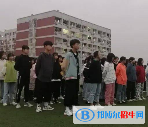 四川南充師范學(xué)校2022年招生辦聯(lián)系電話(huà)