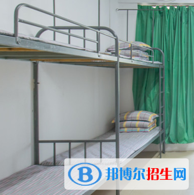 南充外國語中等專業(yè)學(xué)校2022年宿舍條件