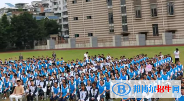 南充石油化工學(xué)校2022年學(xué)費(fèi)、收費(fèi)多少