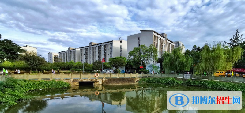 宜賓敘州區(qū)高場職業(yè)技術(shù)學(xué)校2022年招生錄取分?jǐn)?shù)線