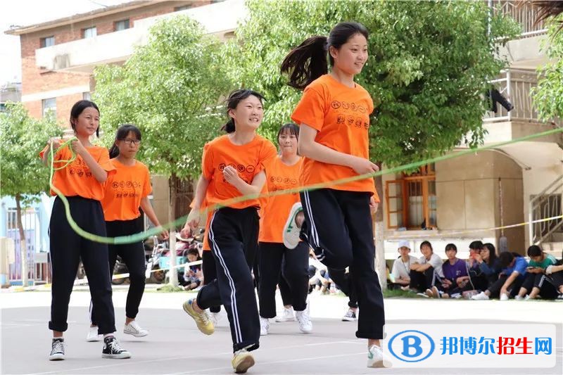滄源佤族自治縣職業(yè)技術(shù)學(xué)校2022年收費(fèi)標(biāo)準(zhǔn)、收費(fèi)多少