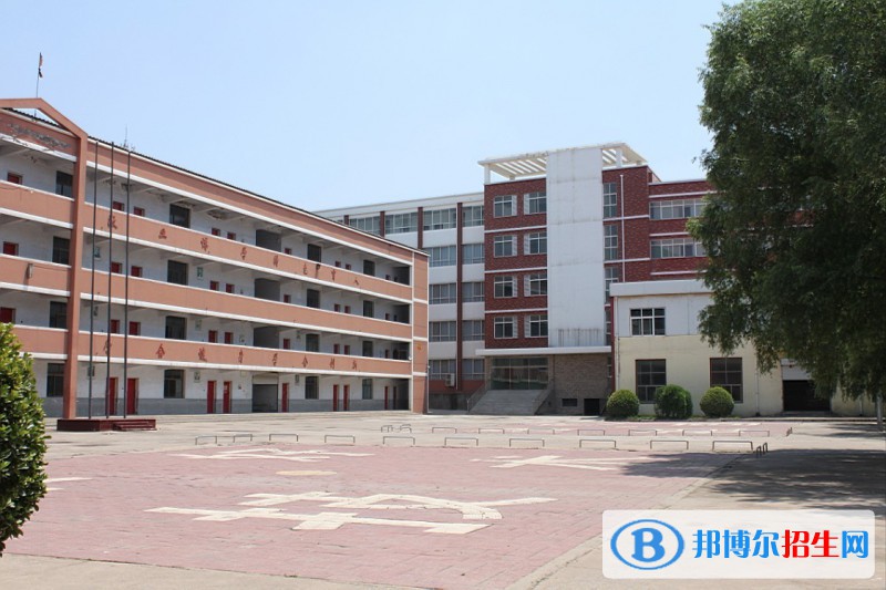 眉山信息工程中等職業(yè)技術(shù)學(xué)校2022年報(bào)名條件、招生要求、招生對象 