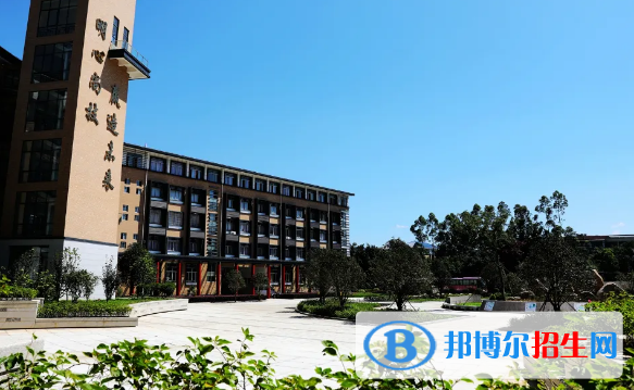貴陽2022年高中畢業(yè)能上中專學校嗎