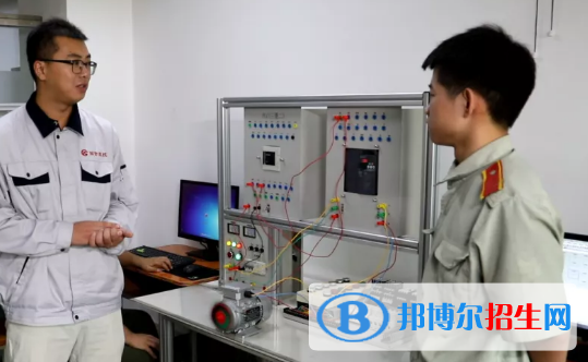 貴陽(yáng)2022年男生上中專學(xué)校學(xué)什么好