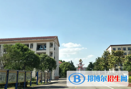 江蘇省賈汪中等專業(yè)學(xué)校2022年報名條件、招生要求、招生對象